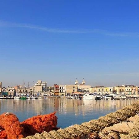 Via Pisa 20 Mansarda Apartment Bari Bagian luar foto