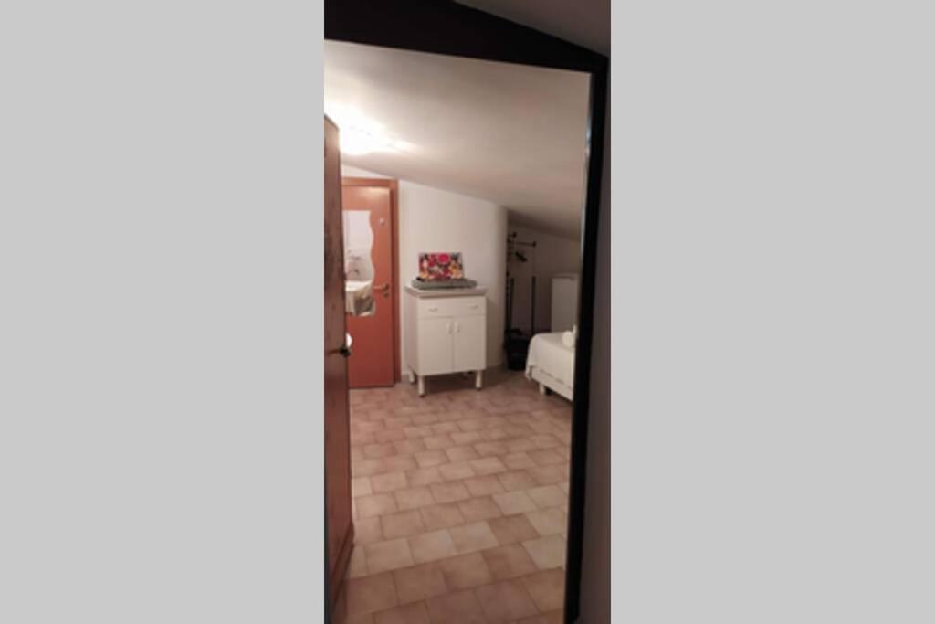 Via Pisa 20 Mansarda Apartment Bari Bagian luar foto